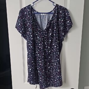 Simple Navy Floral Blouse